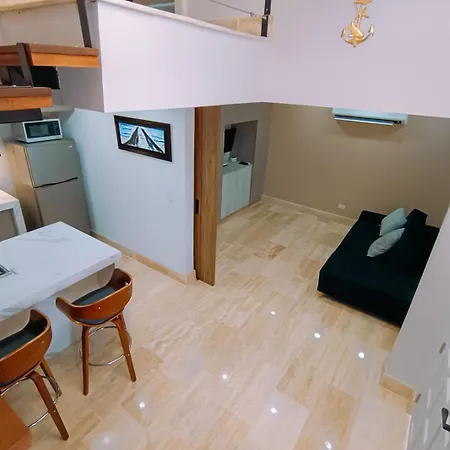 Beautiful 2 Bedroom Duplex In The Heart Of Cartagena